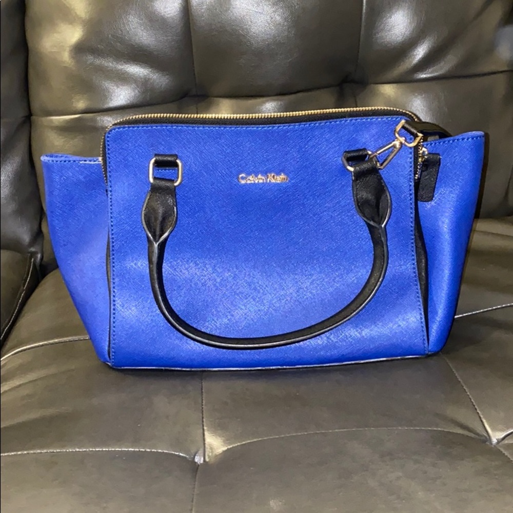 Blue Calvin Klein handbag - Picture 2 of 5